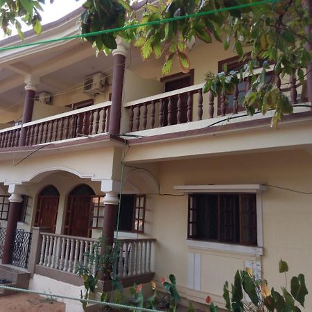21In Guest House Calangute Bagian luar foto