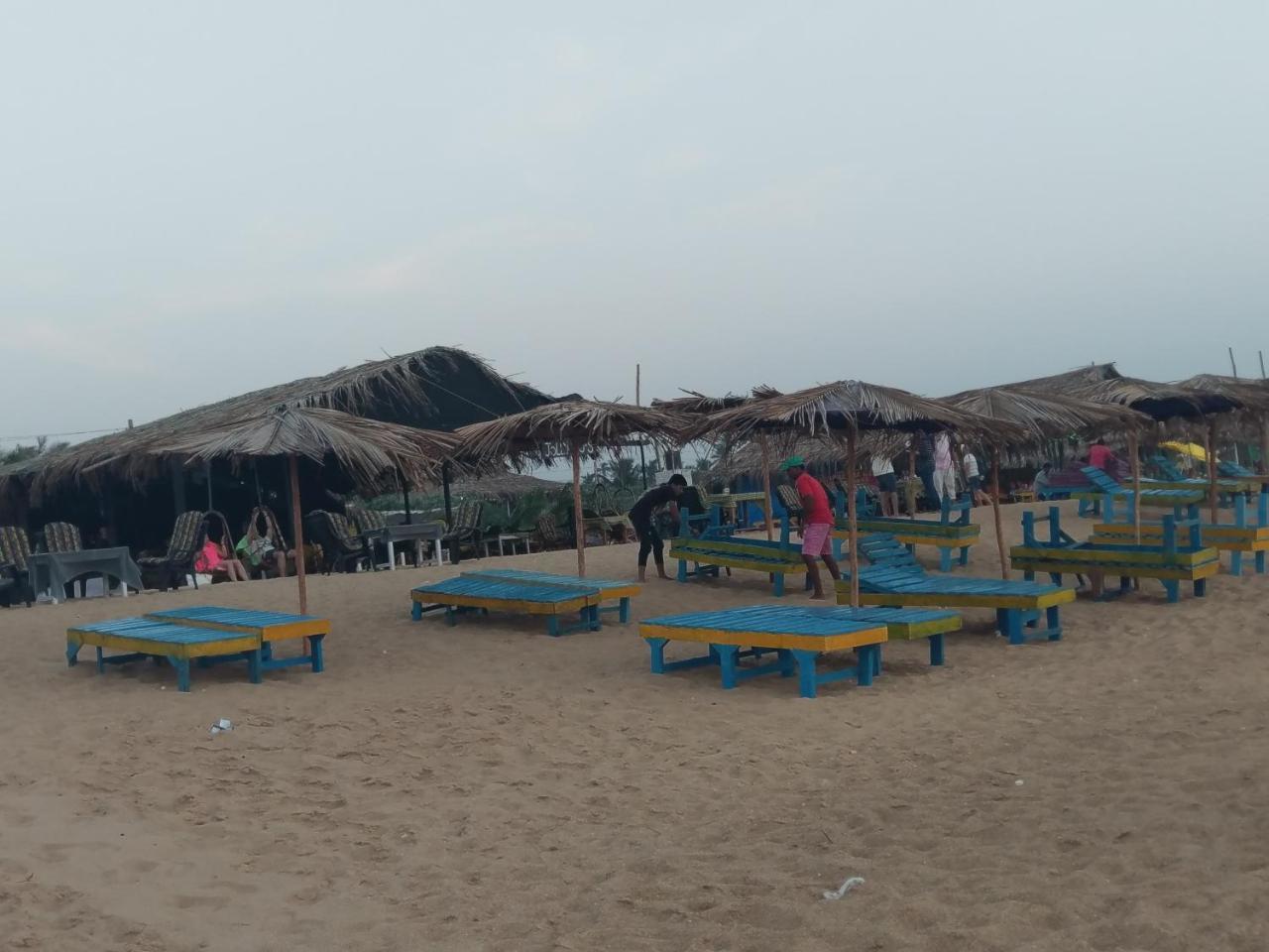 21In Guest House Calangute Bagian luar foto